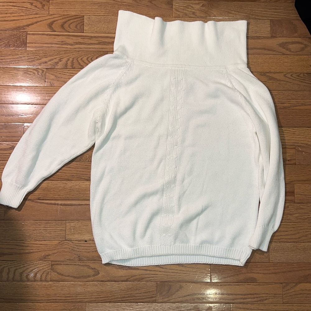 100% cotton Vintage Paris Sport Club off the shoulder white knitted sweater